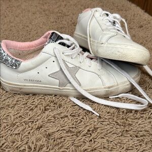 Vintage Havana White and Pink Sneakers
